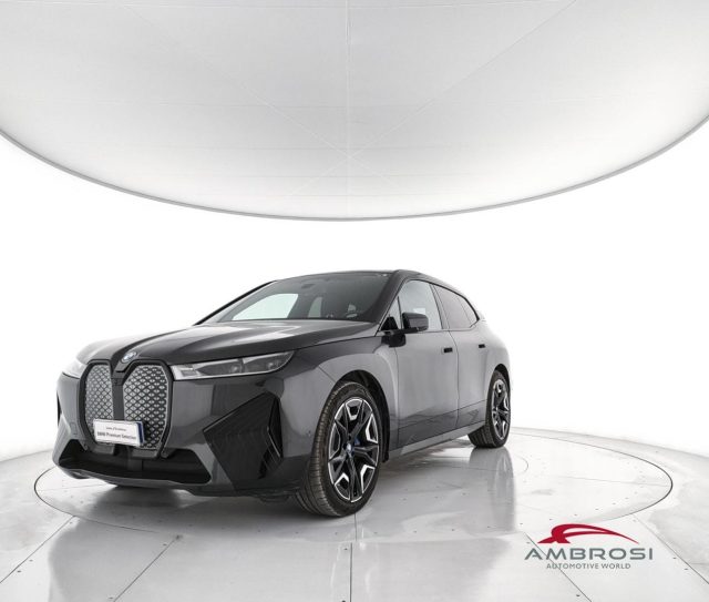BMW iX usata 0