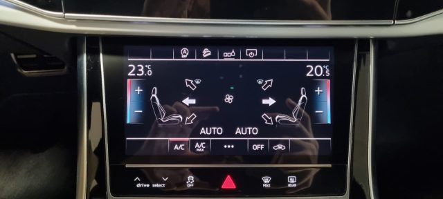AUDI Q8 usata 45