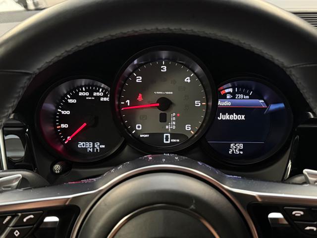 PORSCHE Macan usata, con Fendinebbia