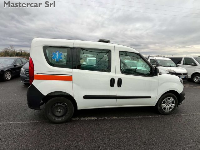 FIAT Doblo usata, con Airbag Passeggero