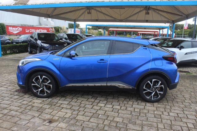 TOYOTA C-HR usata, con Autoradio