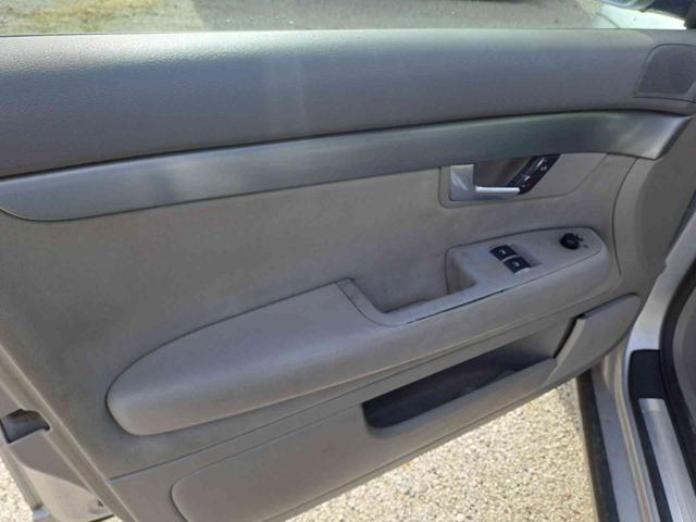 AUDI A4 usata, con Specchietti laterali elettrici