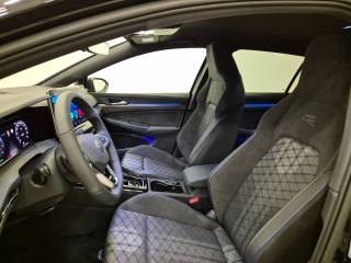 VOLKSWAGEN Golf usata, con Park Distance Control