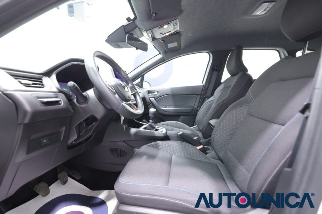 RENAULT Captur usata, con Touch screen