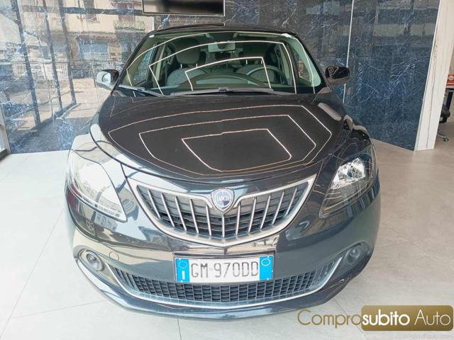 LANCIA Ypsilon usata, con ABS