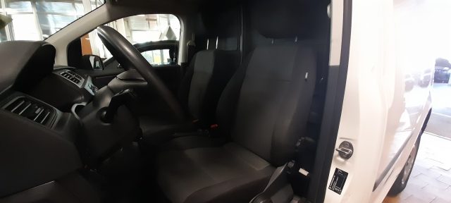 VOLKSWAGEN Caddy usata, con Specchietti laterali elettrici