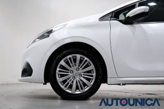 PEUGEOT 208 usata, con ESP