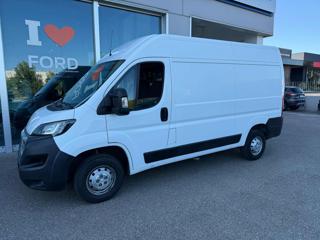 PEUGEOT Boxer usata, con Airbag