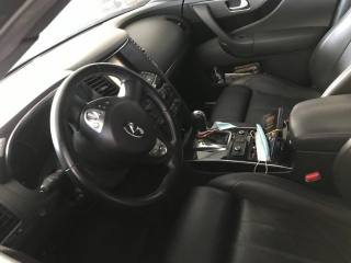 INFINITI Q30 usata, con Chiusura centralizzata