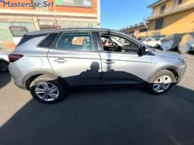 OPEL Grandland X usata, con Alzacristalli elettrici