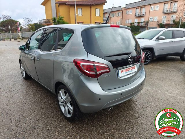 OPEL Meriva usata, con Autoradio
