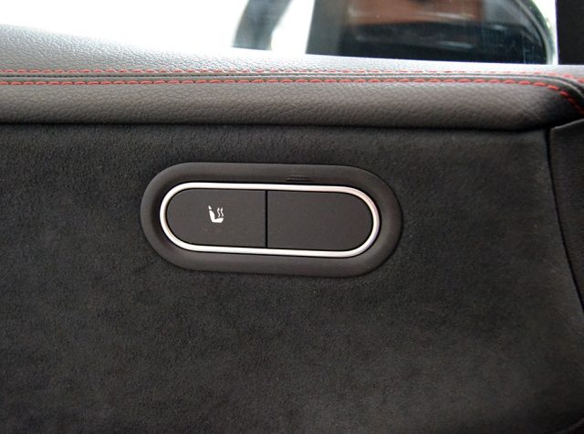 MERCEDES-BENZ CLA 200 usata, con Alzacristalli elettrici