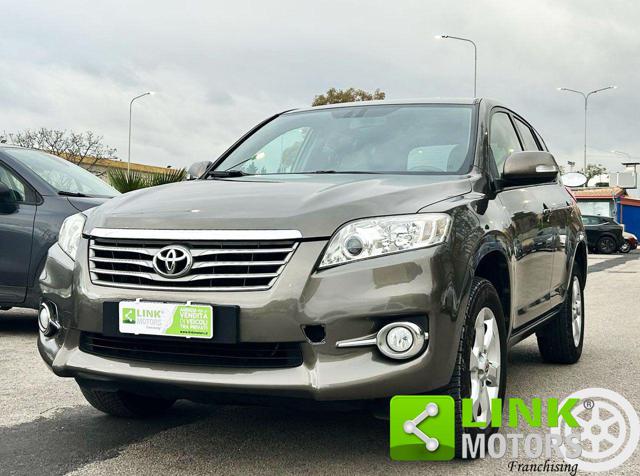 TOYOTA RAV 4 MY23 usata, con ABS