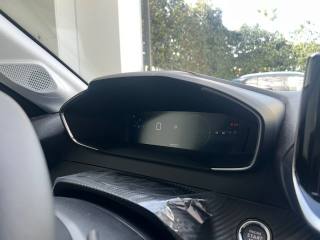 PEUGEOT 208 usata, con Fari Xenon