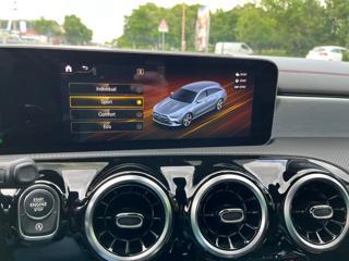 MERCEDES-BENZ CLA 200 usata, con Alzacristalli elettrici