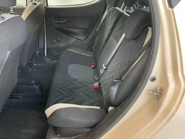 LANCIA Ypsilon usata, con Fendinebbia