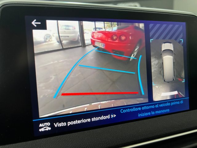 PEUGEOT 5008 usata, con Cerchi in lega