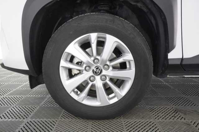 TOYOTA Yaris Cross usata 8