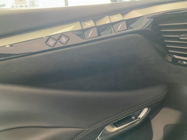 DS AUTOMOBILES DS 4 usata, con Autoradio digitale