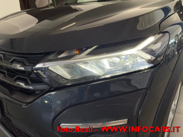 DACIA Sandero usata, con Specchietti laterali elettrici