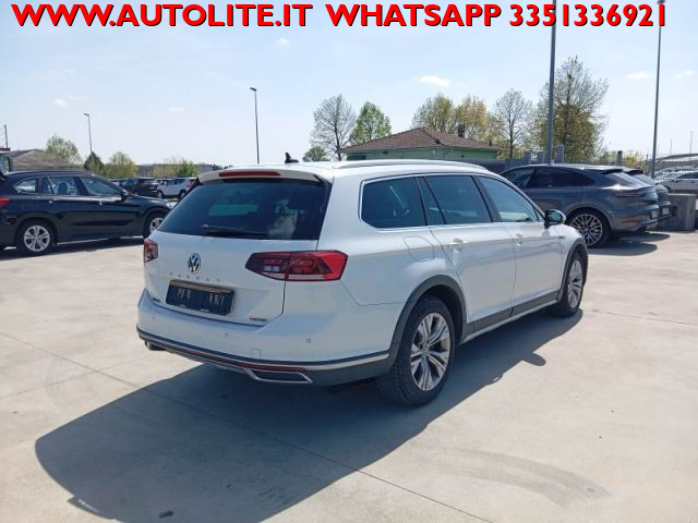 VOLKSWAGEN Passat Alltrack usata, con Airbag