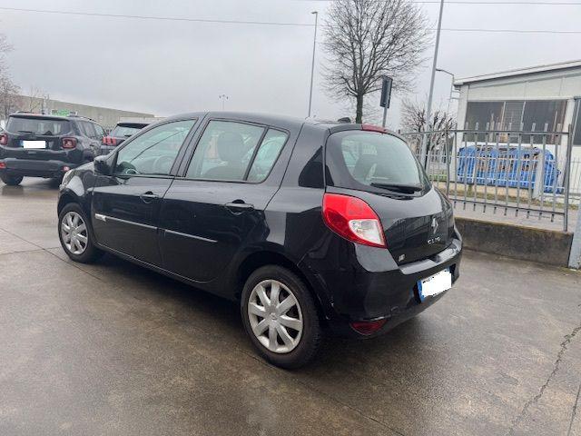 RENAULT Clio usata, con Airbag Passeggero