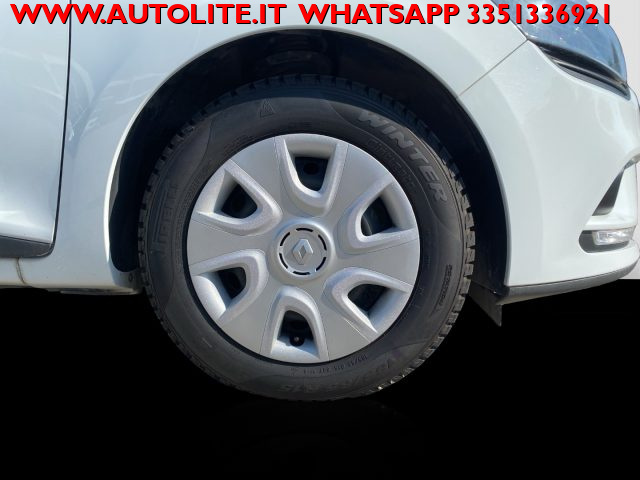 RENAULT Clio usata, con Specchietti laterali elettrici