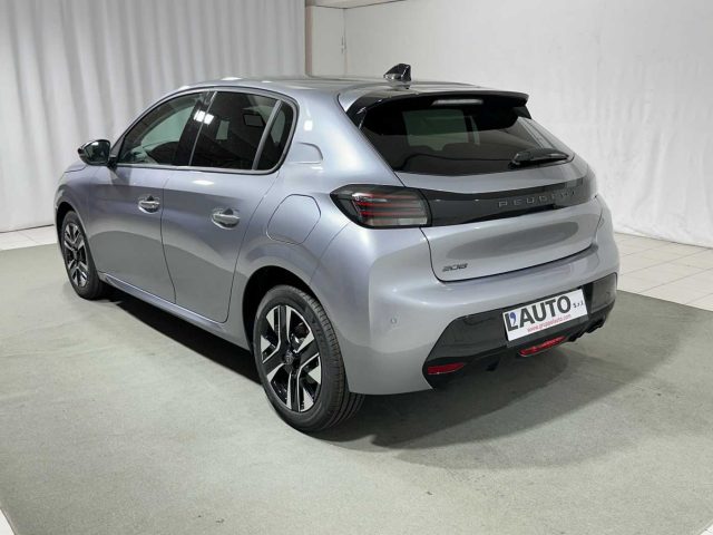 PEUGEOT 208 usata, con Autoradio
