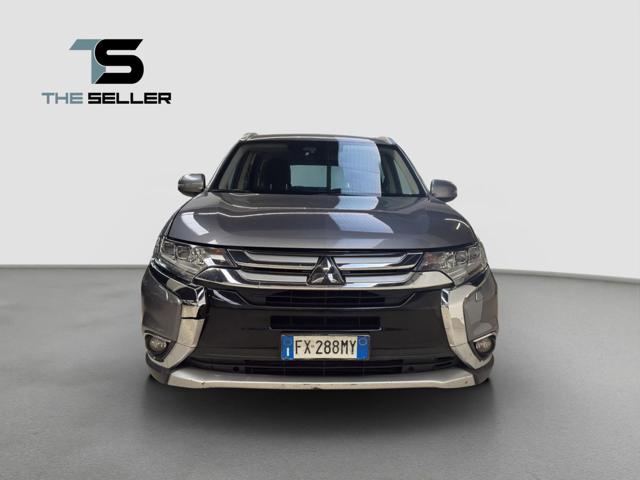 MITSUBISHI Outlander usata, con Airbag