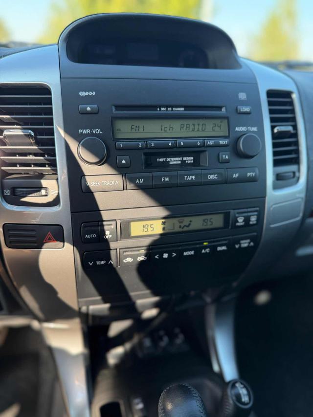 TOYOTA Land Cruiser usata, con Climatizzatore
