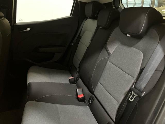 RENAULT Clio usata, con Fari LED