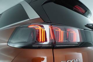 PEUGEOT 5008 usata 11
