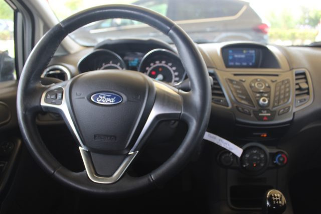 FORD Fiesta usata, con Servosterzo