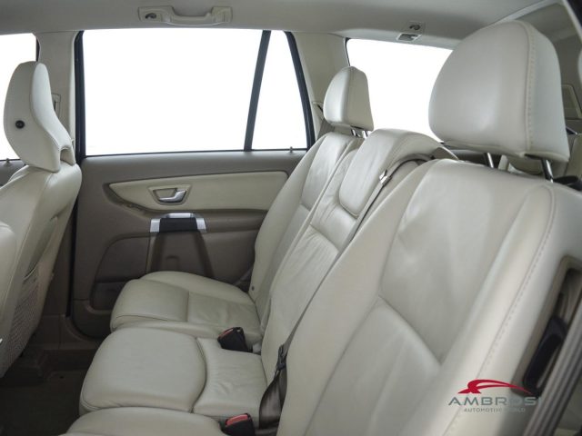 VOLVO XC90 usata 9