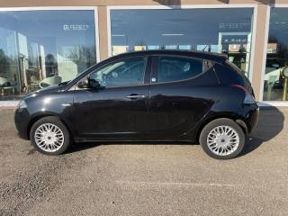 LANCIA Ypsilon 1.2 69 CV 5 porte GPL Ecochic Gold