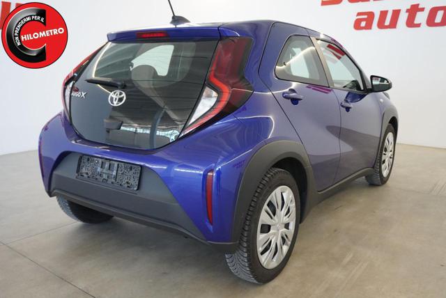 TOYOTA Aygo X usata, con Autoradio