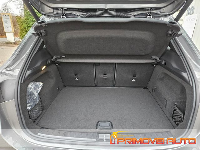 MERCEDES-BENZ GLA 200 usata, con Fendinebbia