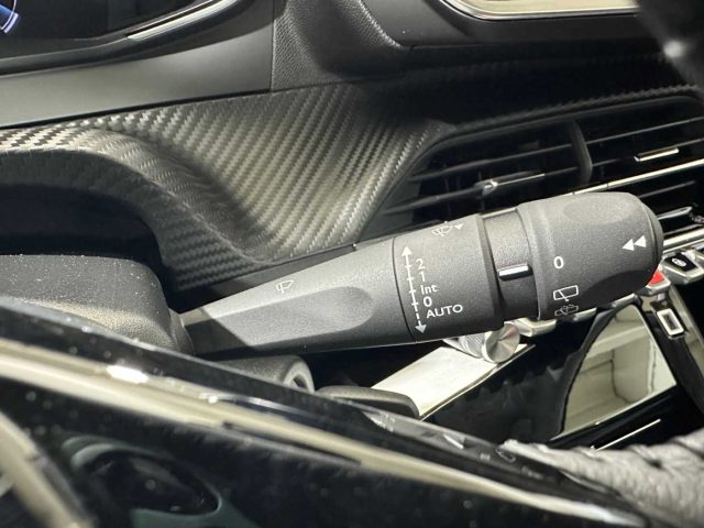 PEUGEOT 208 usata 25