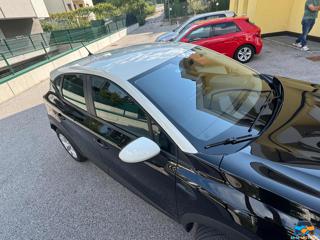 RENAULT Captur usata 22