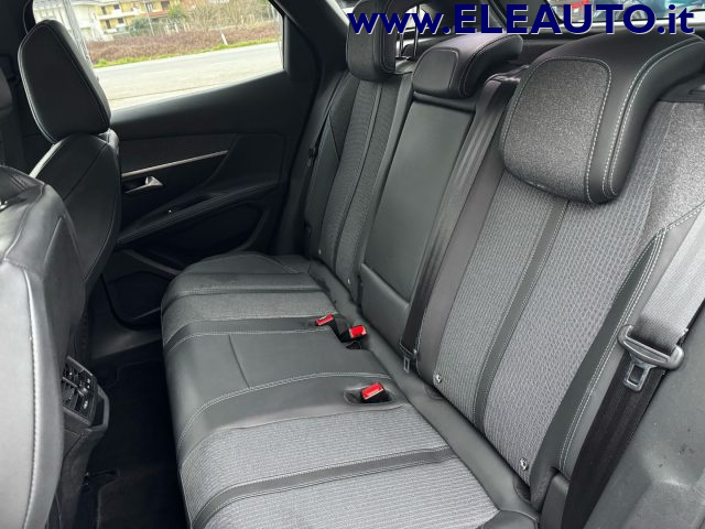 PEUGEOT 3008 usata, con Interni in pelle