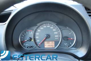 TOYOTA Yaris usata, con USB