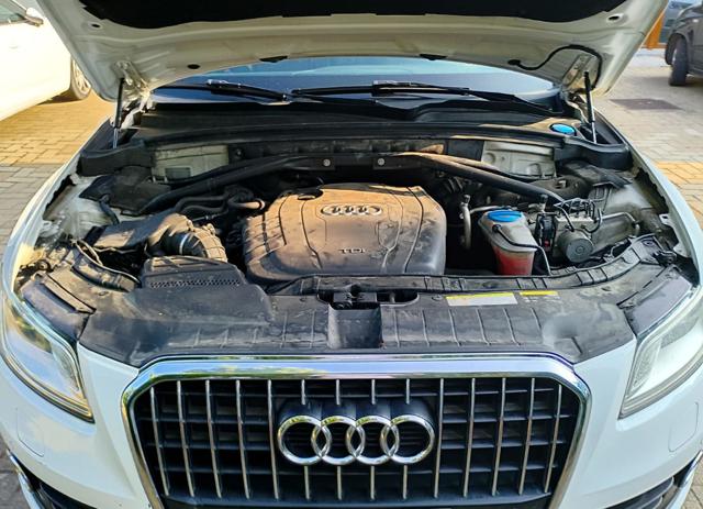 AUDI Q5 usata, con Sensori di parcheggio posteriori