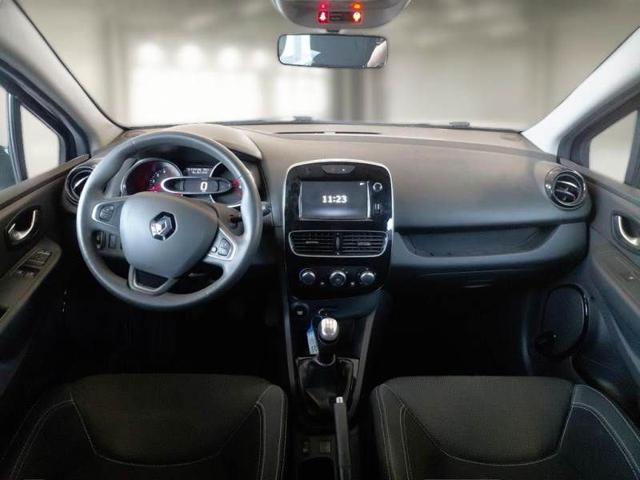 RENAULT Clio usata, con Alzacristalli elettrici