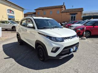 MAHINDRA KUV100 usata, con Airbag