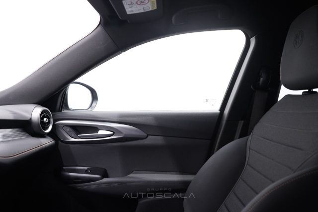 ALFA ROMEO Tonale usata, con Autoradio digitale