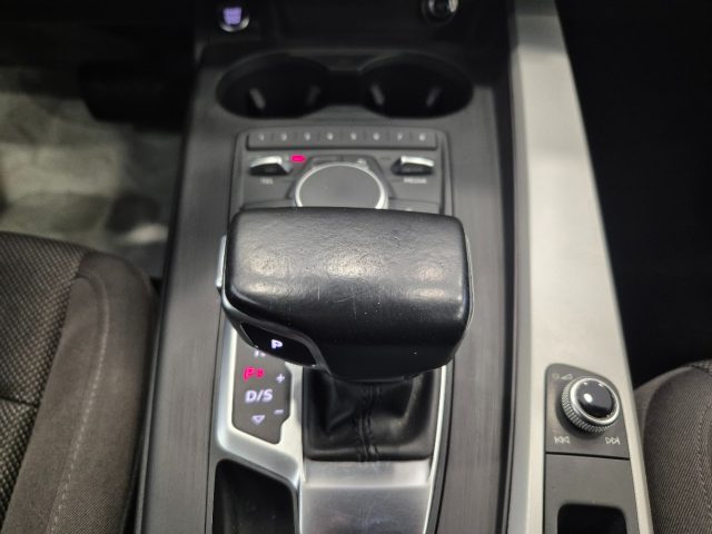 AUDI A4 usata, con MP3