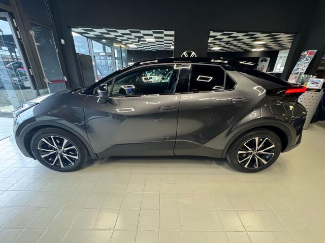 TOYOTA C-HR usata, con Cerchi in lega