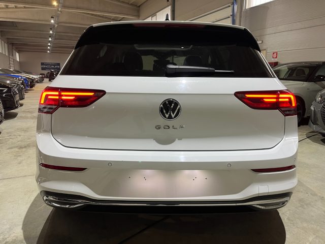 VOLKSWAGEN Golf usata, con Autoradio