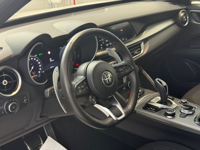 ALFA ROMEO Stelvio usata, con Fari LED