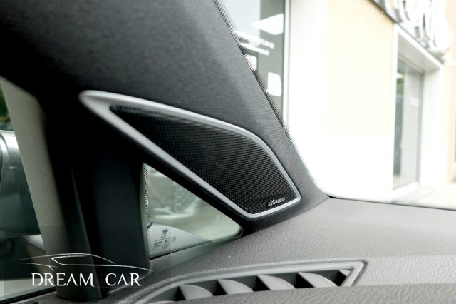 VOLKSWAGEN Golf GTI usata, con Controllo automatico clima